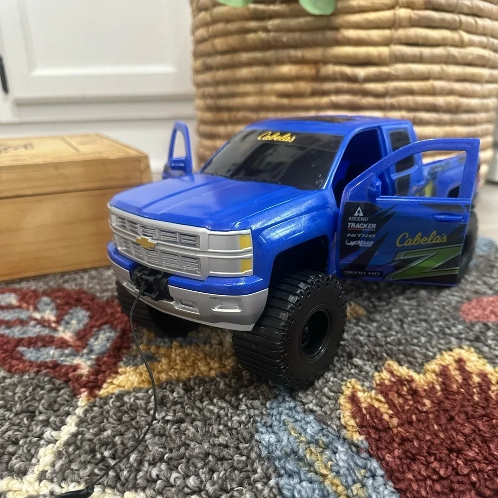 Vintage Tree House Kids CABELAS Off Road Chevrolet toy Truck Rare Blue